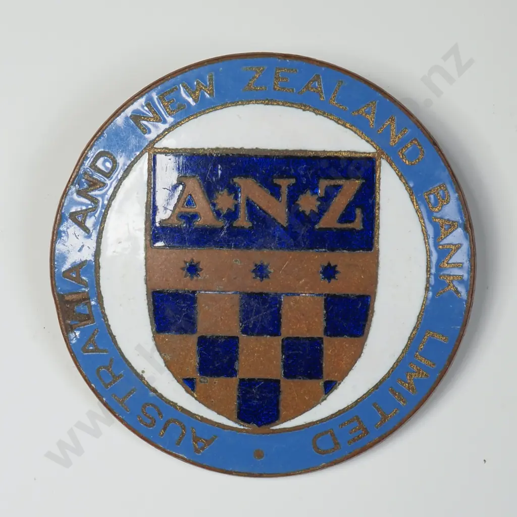 Vintage ANZ Bank Enamel & Brass Badge Image 1++