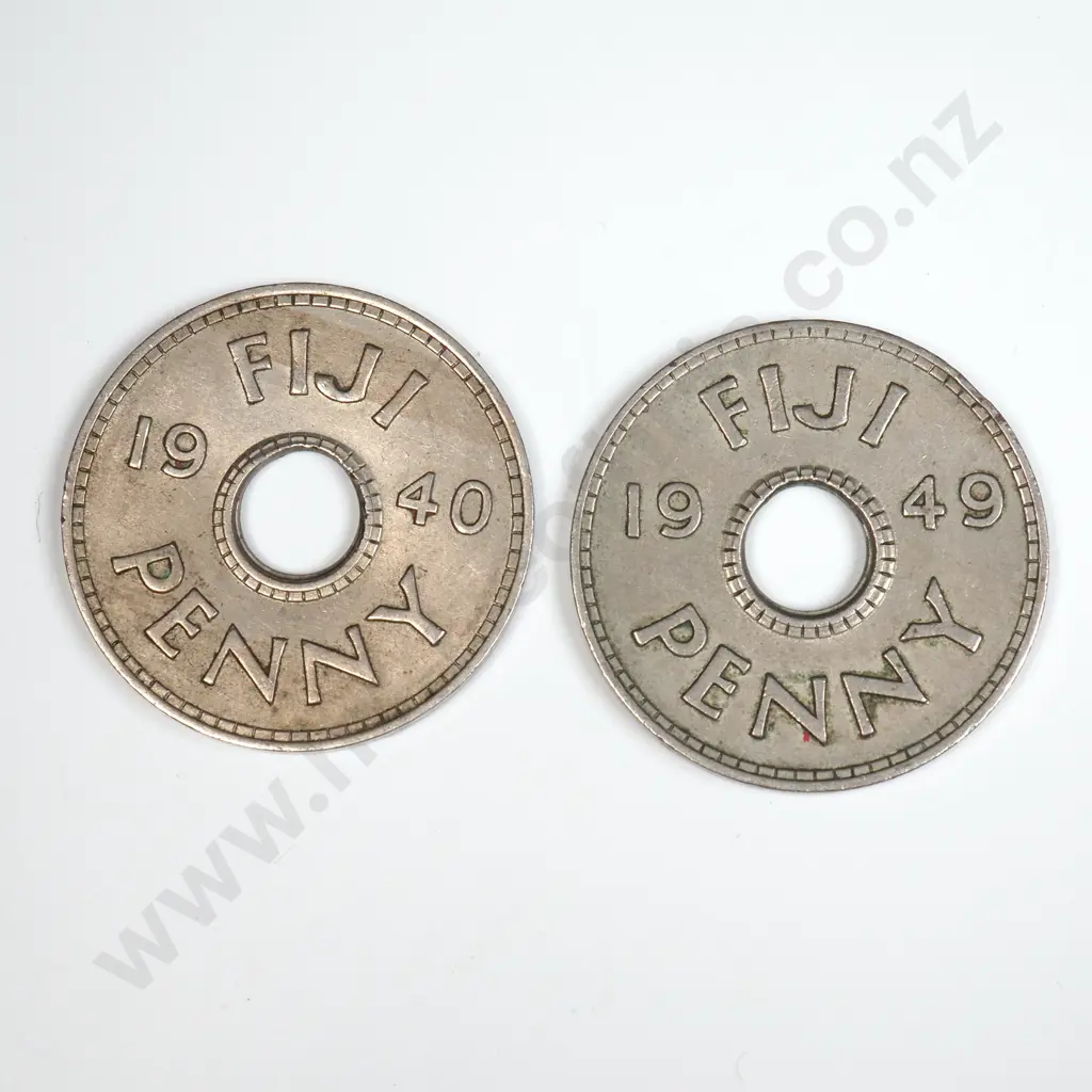 1940 & 1949 Fiji Pennies  Image 1++