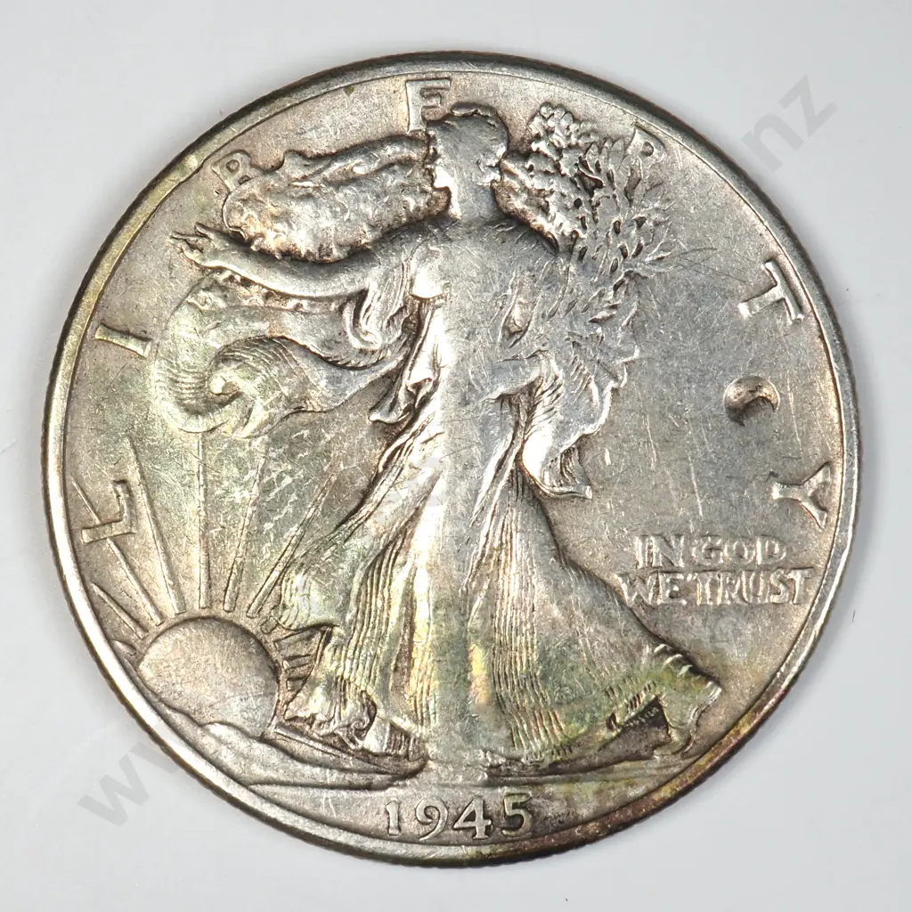 1945 United States of America Liberty Half Dollar Image 1++