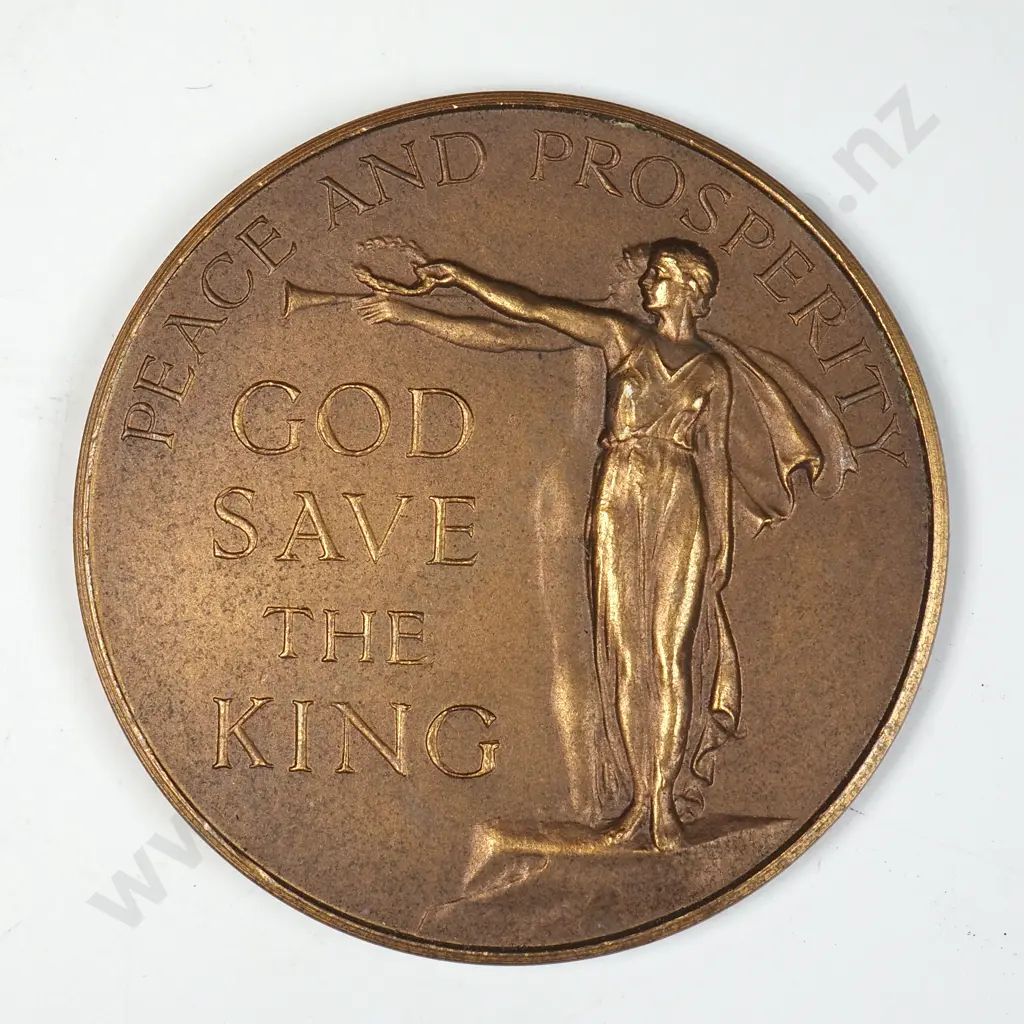1937 Coronation Medal in Bronze  Image 1++