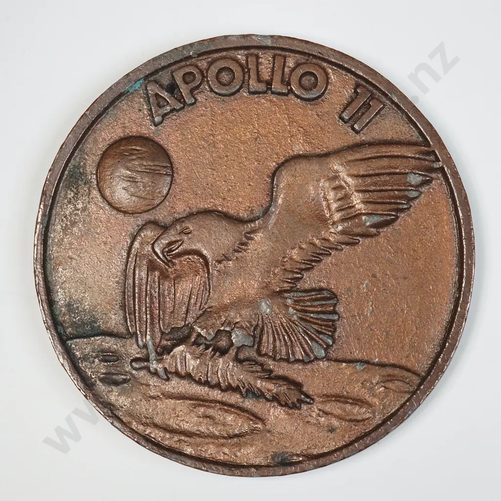 McMaster 1969/13 Apollo 11 Medal  Image 1++
