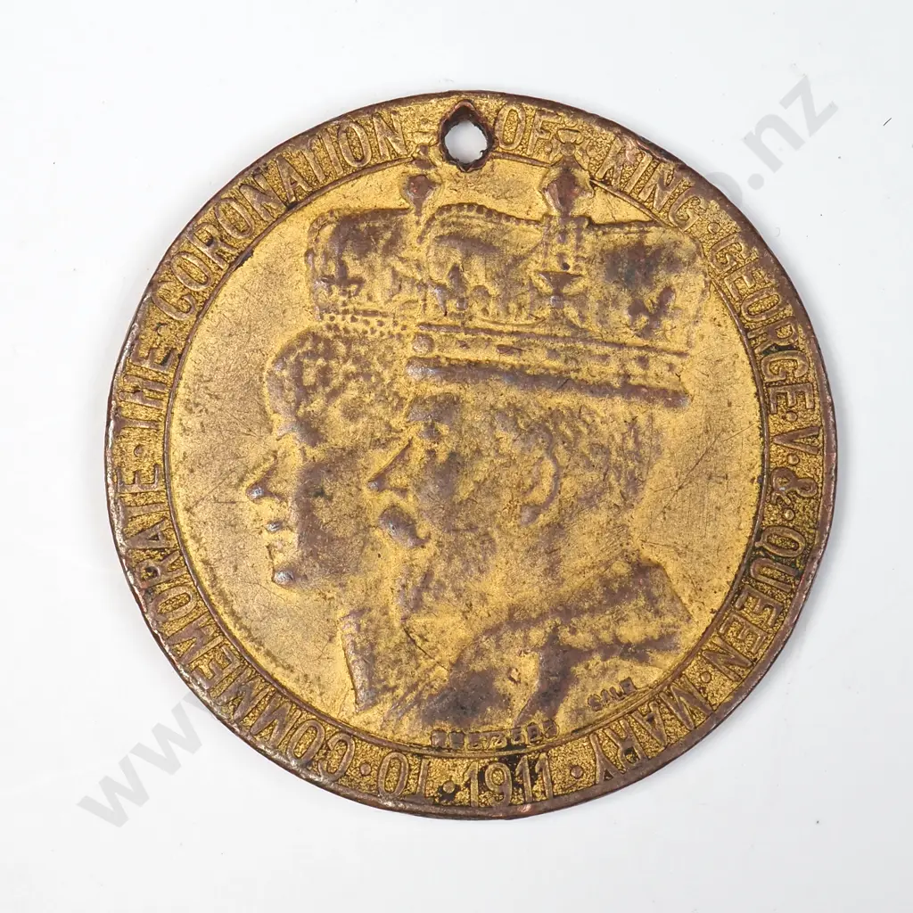 1911 Coronation Medalette Image 1++