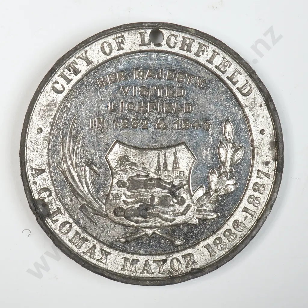 Queen Victoria Commemorative Medal - City of Lighfield 1887  Image 1++