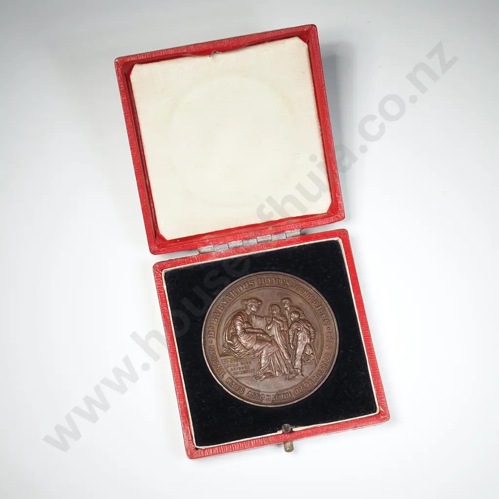 Cased National Waifs Association Incorporated 1899 Medal to Edith Walls "Waif Saturday"  Image 1++