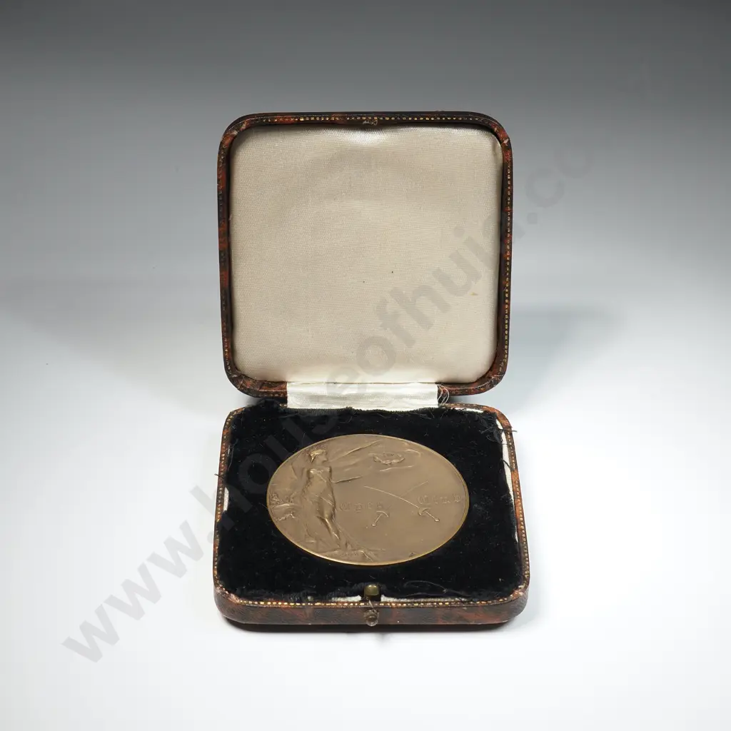 Antique Cased Epee Club Bronze Medal Image 1++