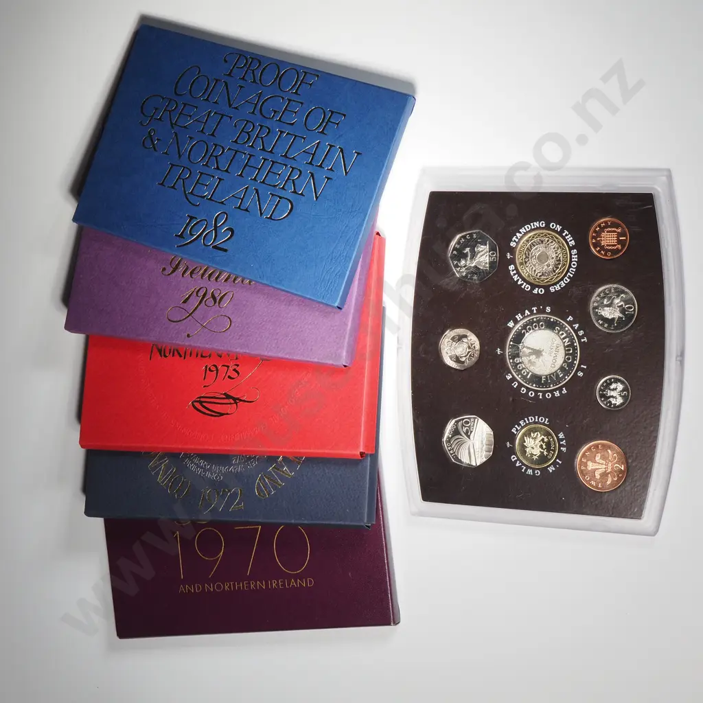 Six Great Britain Proof Sets - 1970/72/73/80/82/2000 Image 1++