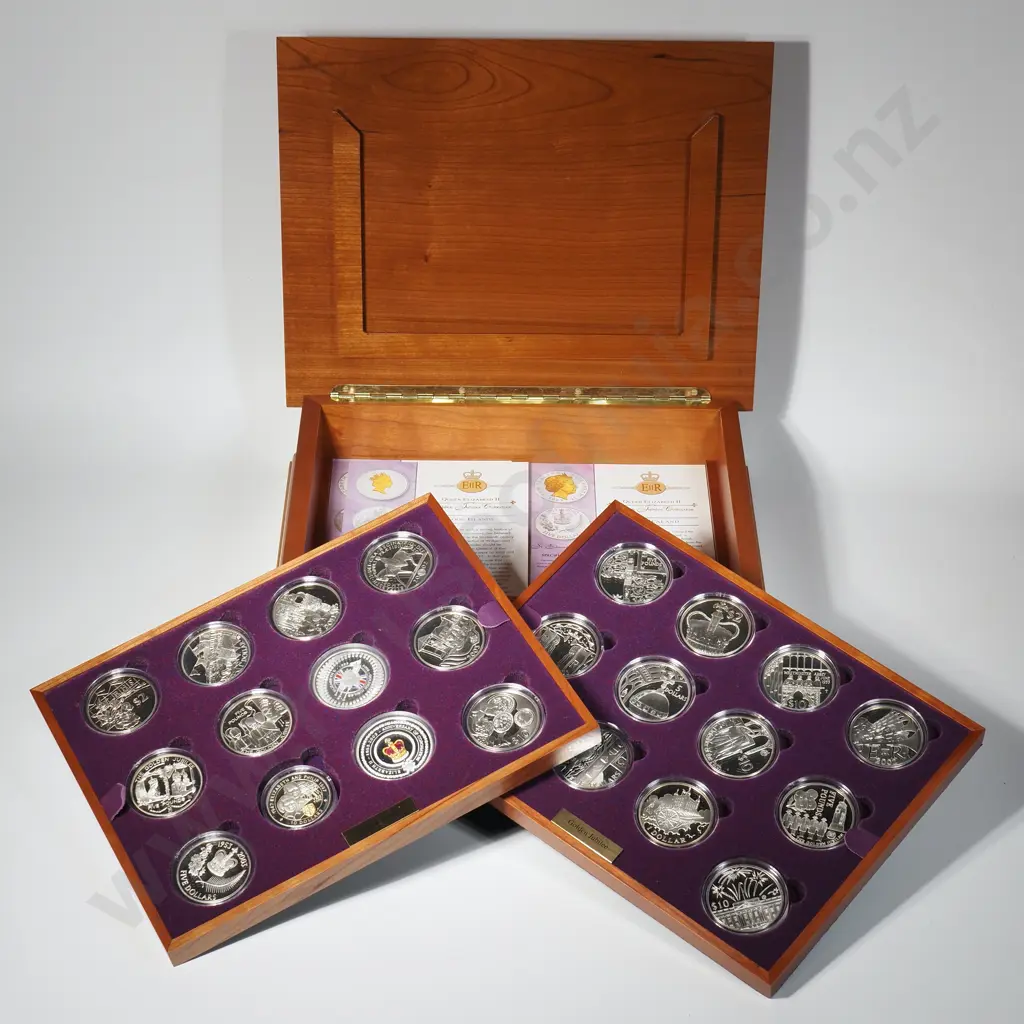 Impressive 2003 Sterling Silver Queen Elizabeth II Golden Jubilee Collection in Cherry Wood Box - 637.69 ASW Silver Image 1++