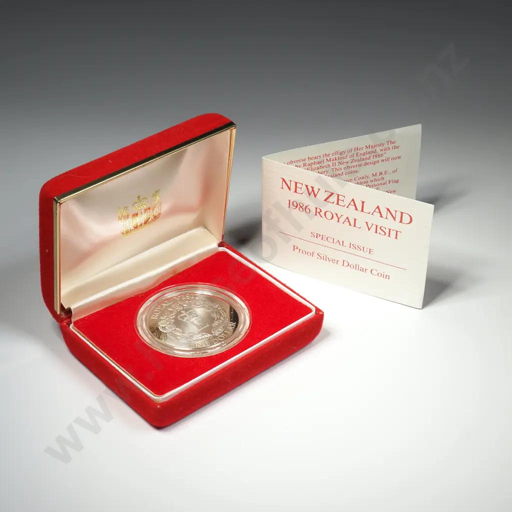 New Zealand Silver Proof One Dollar Coin  Image 1++