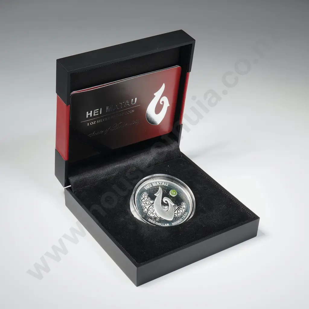 Hei Matau One Ounce Silver Proof Coin Image 1++