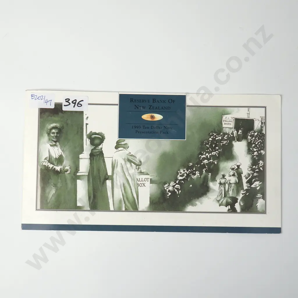 1993 New Zealand Uncut Sheet of Four Ten Dollar Banknotes Image 1++