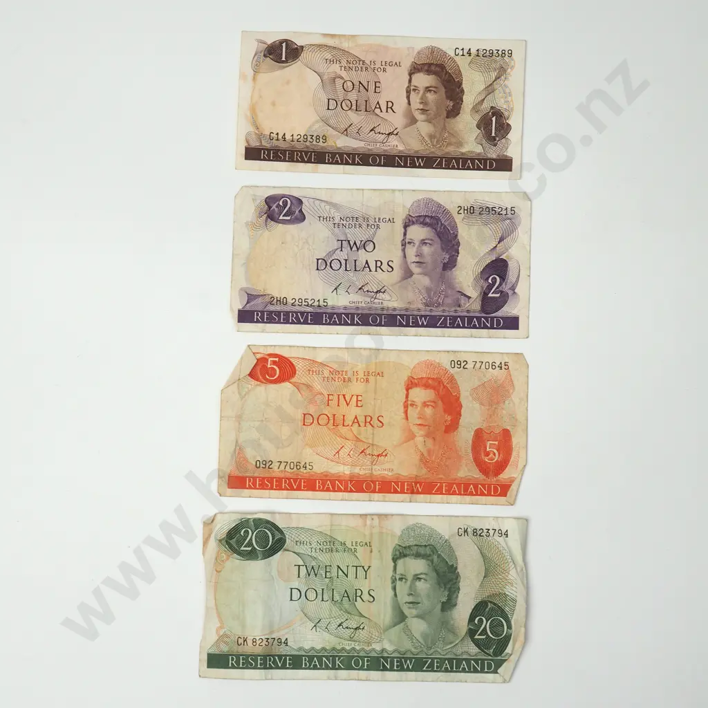 Knight One / Two / Five / Twenty Dollar Banknotes - Circulated Condition Image 1++