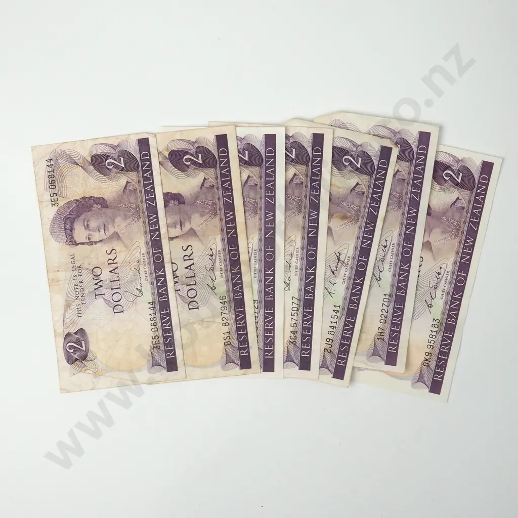 Seven Two Dollar Series 3 Banknotes - Various Signatures Image 1++