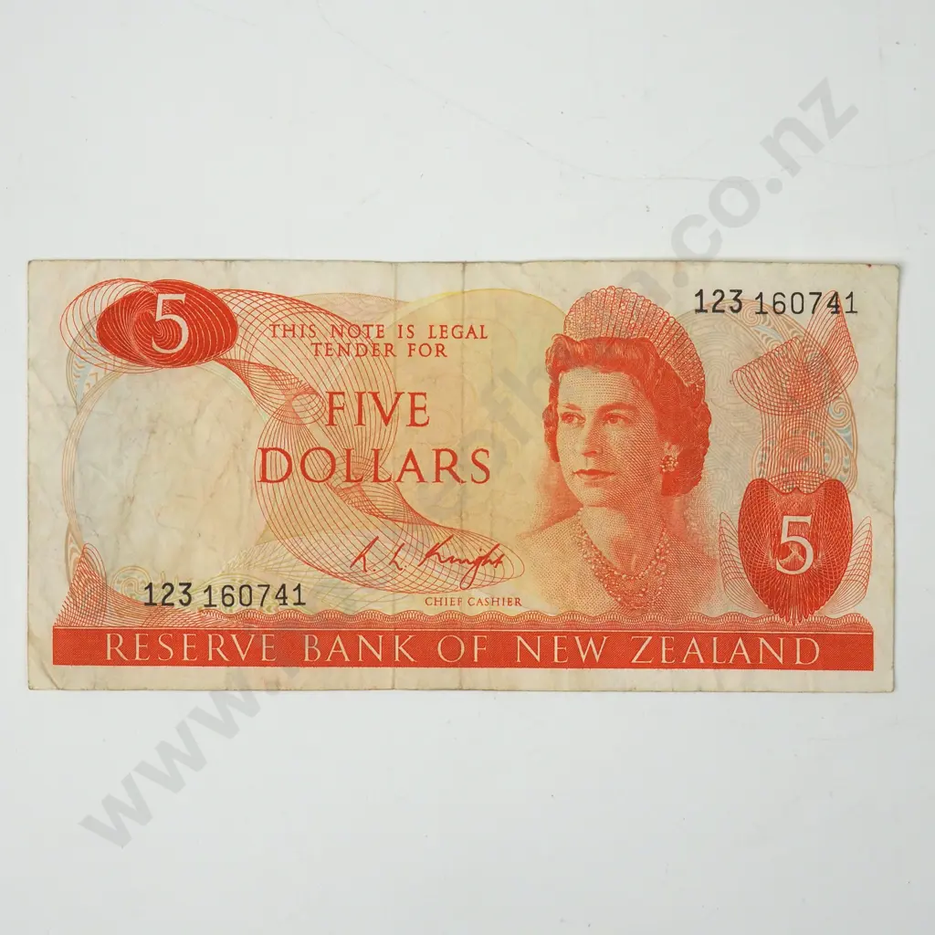 Five Dollar Knight Banknotes  Image 1++