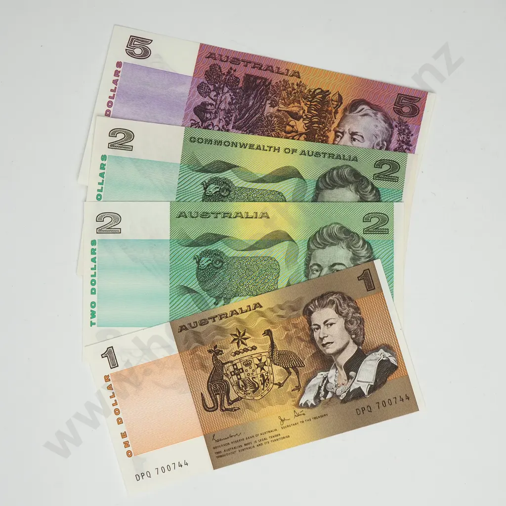 Australia Paper $1 / Two $2 & $5 Banknotes - All UNC  Image 1++