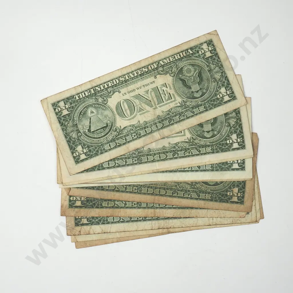 14 United States of America One Dollar Banknotes  Image 1++