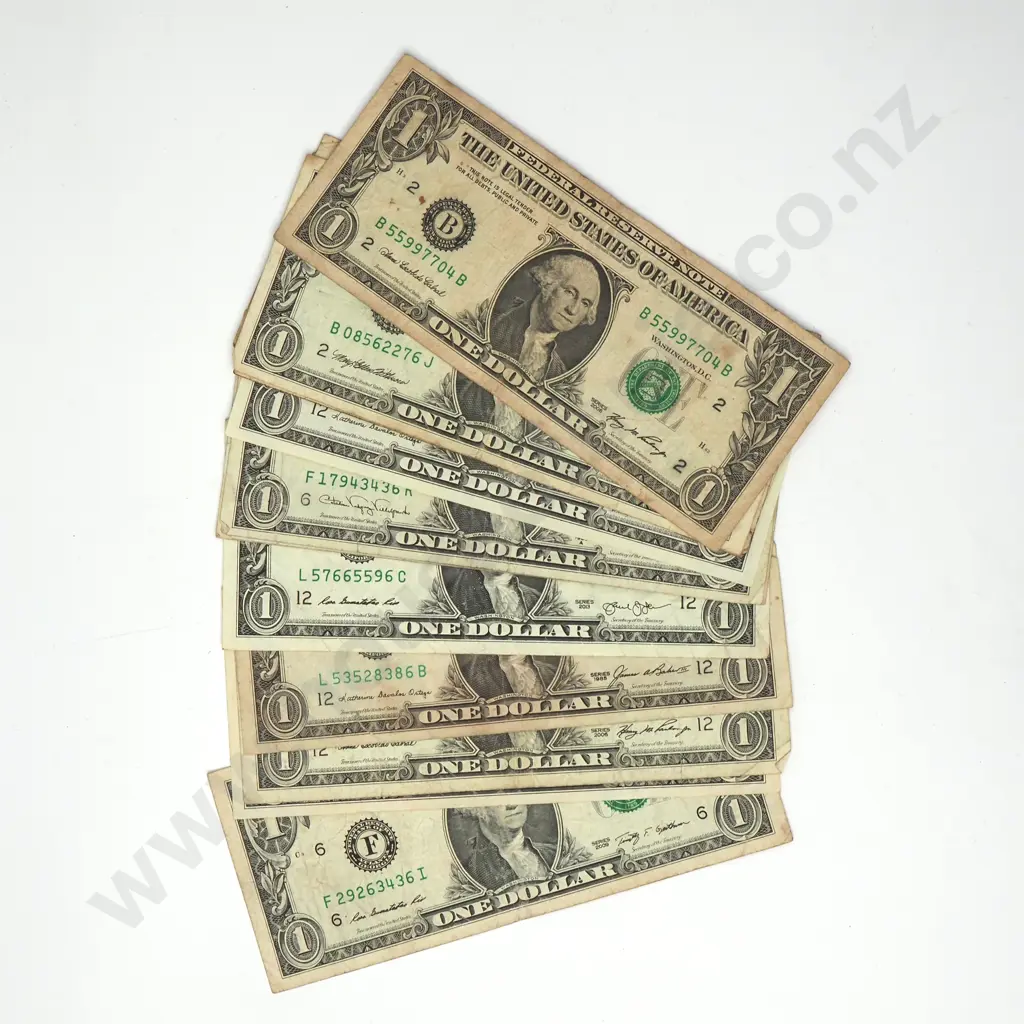14 United States of America One Dollar Banknotes  Image 1++