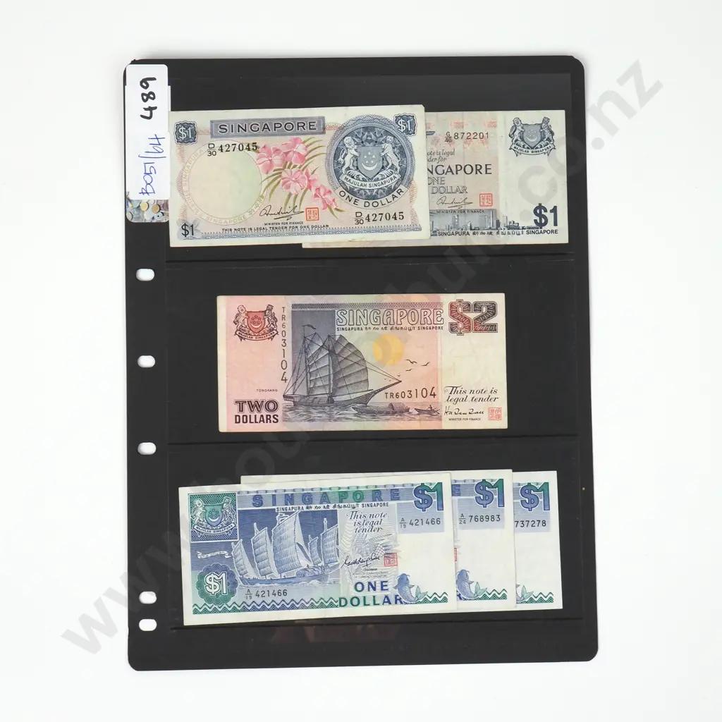 Banknote Album Sleeve w Singapore Banknotes Image 1++