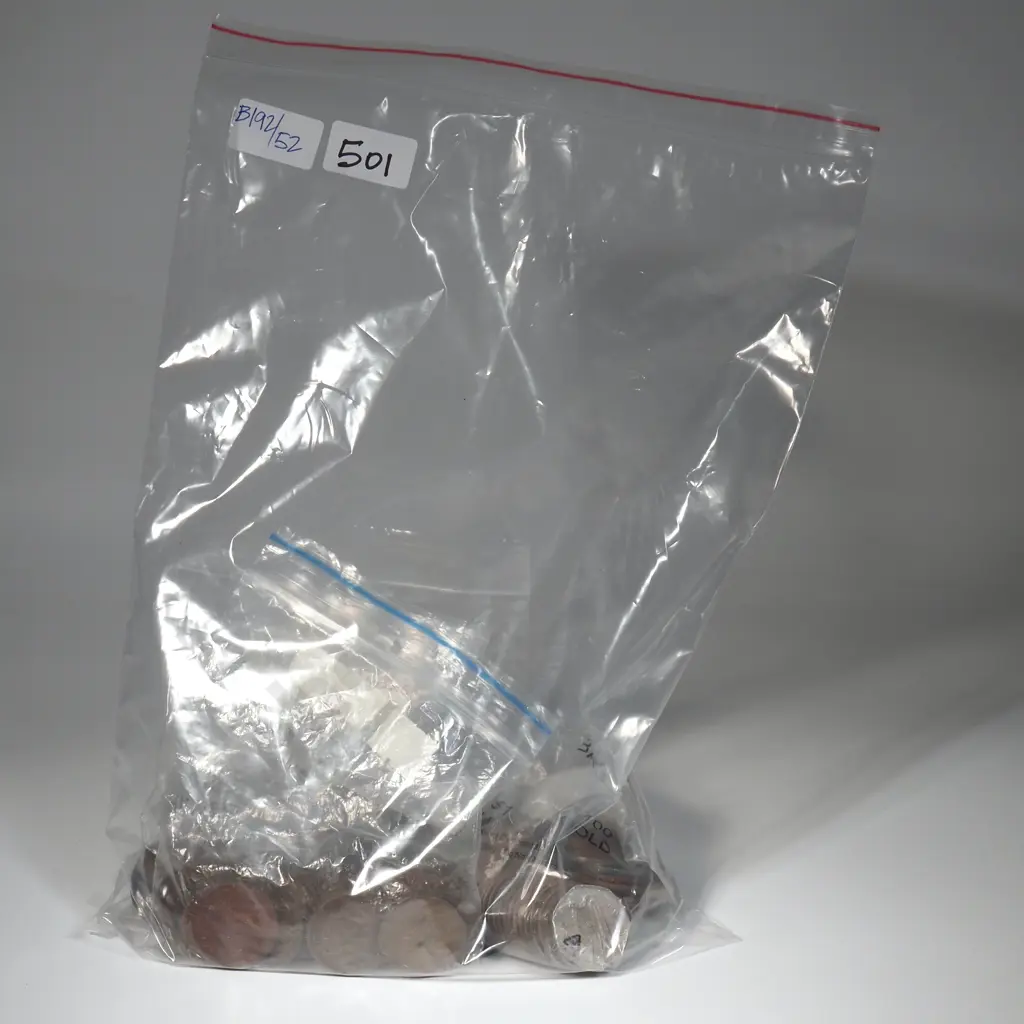 1.65 KG of Mainly Commonwealth Pennies & Halfpennies Image 1++