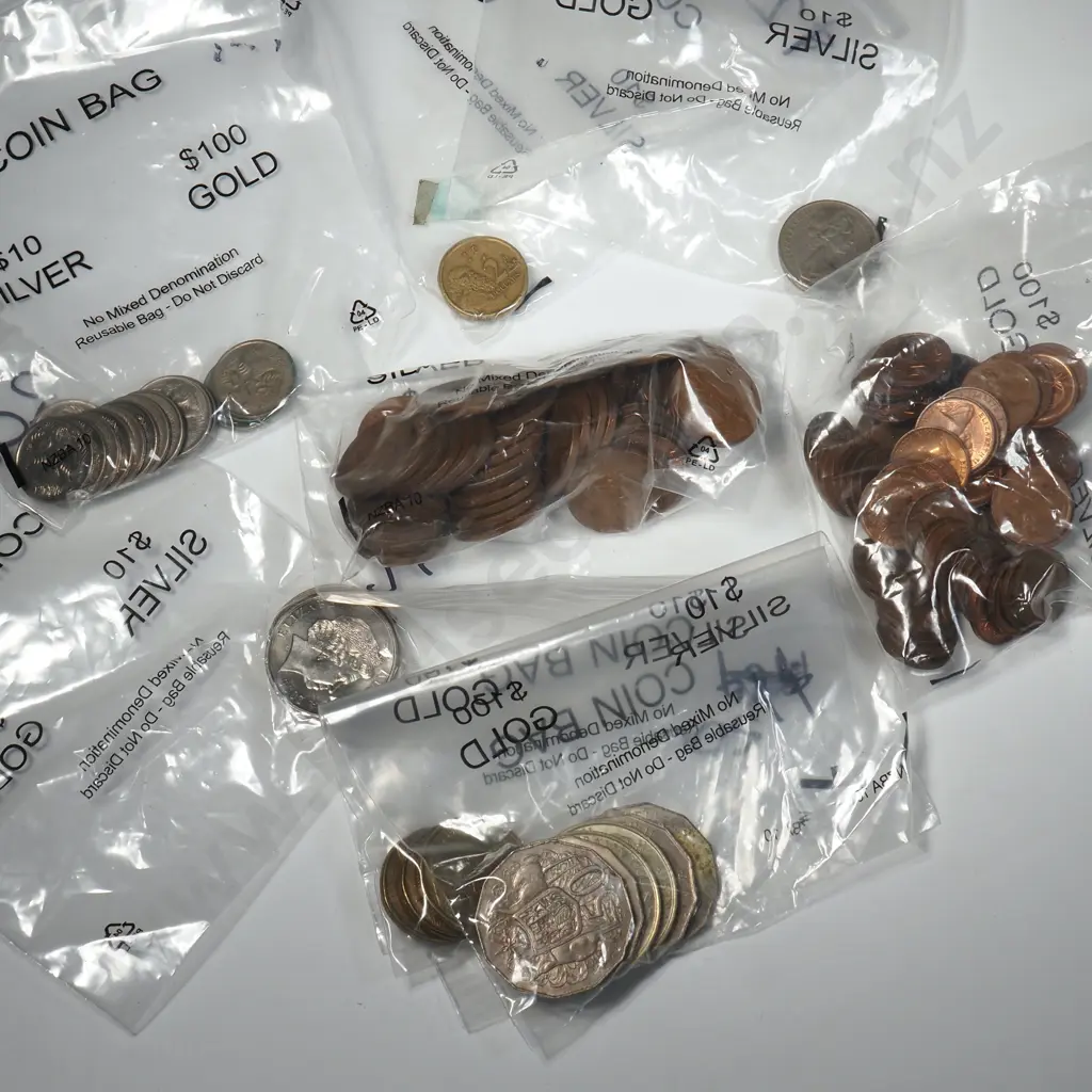 Mixed Lot of Australian Currency Coinage Image 1++