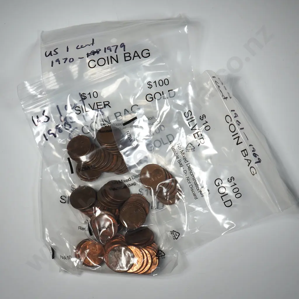 Large Lot of United States One Cent Coins Image 1++