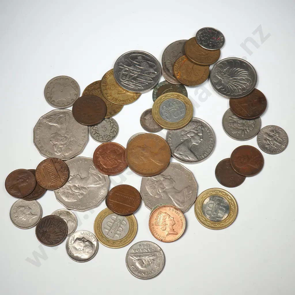 Assorted Lot of International Coinage - INCL Some Older  Image 1++