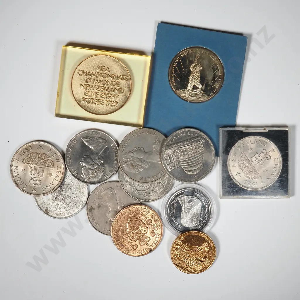 Assorted Lot of New Zealand Commemorative Coinage Image 1++