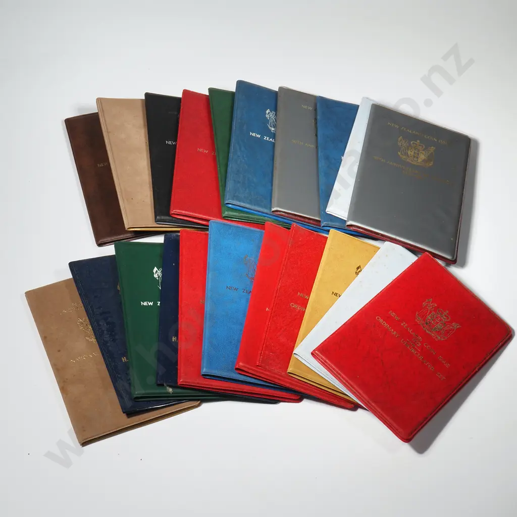 20 New Zealand UNC Coin Sets Image 1++