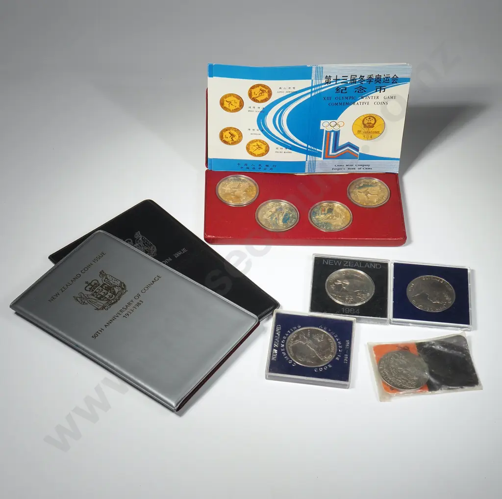 Three Unc Coin Sets Image 1++
