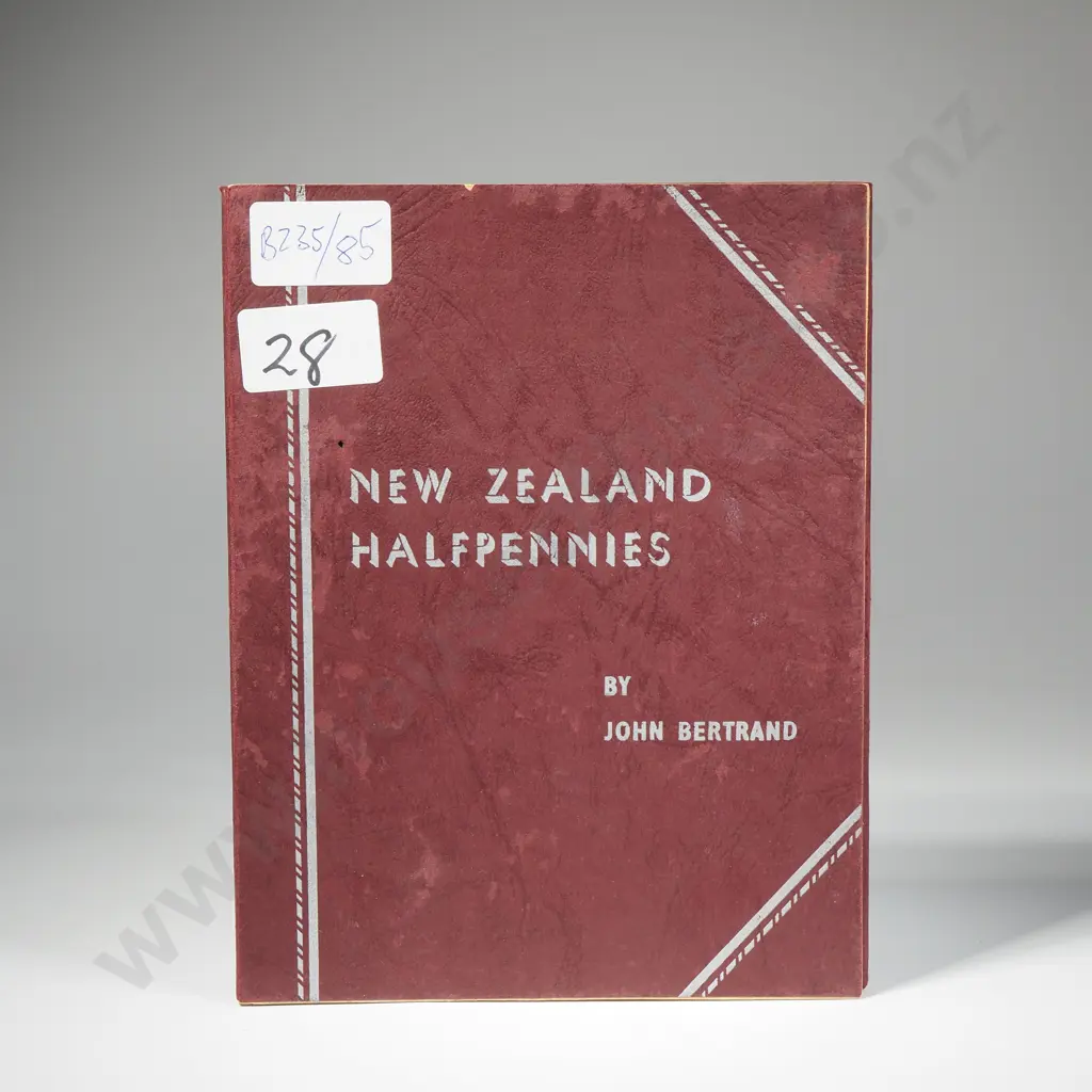 New Zealand Bertrand Halfpennie Album - Complete except 1955 Image 1++