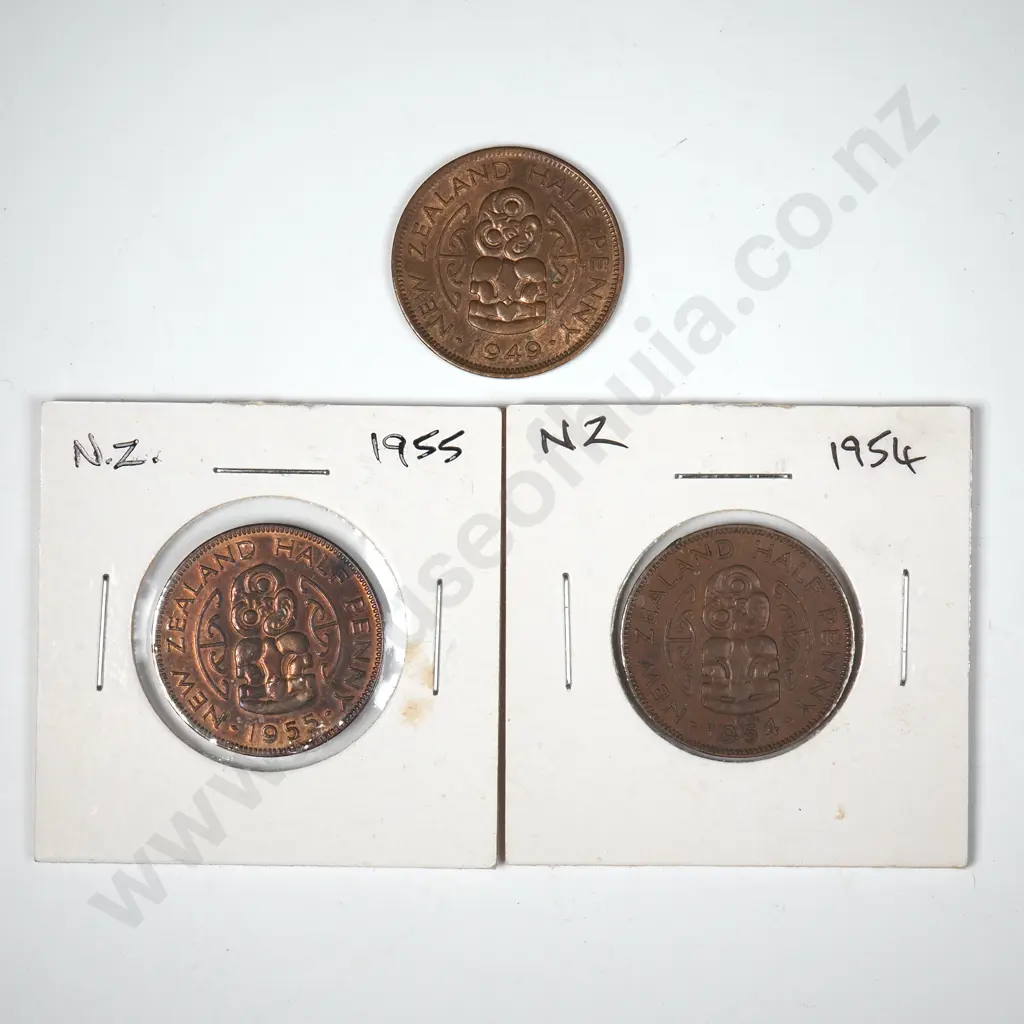 Three New Zealand Half Pennies in Better Grades  Image 1++