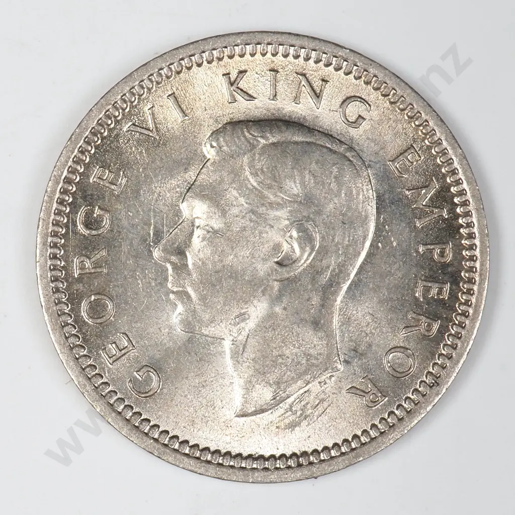 1942 New Zealand Threepence - One Dot Variety - AUNC CV $750 NZD Image 1++