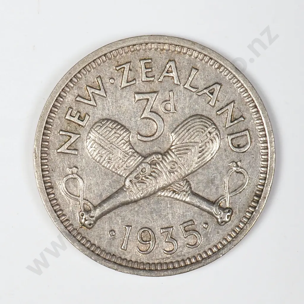 1935 New Zealand Threepence Image 1++