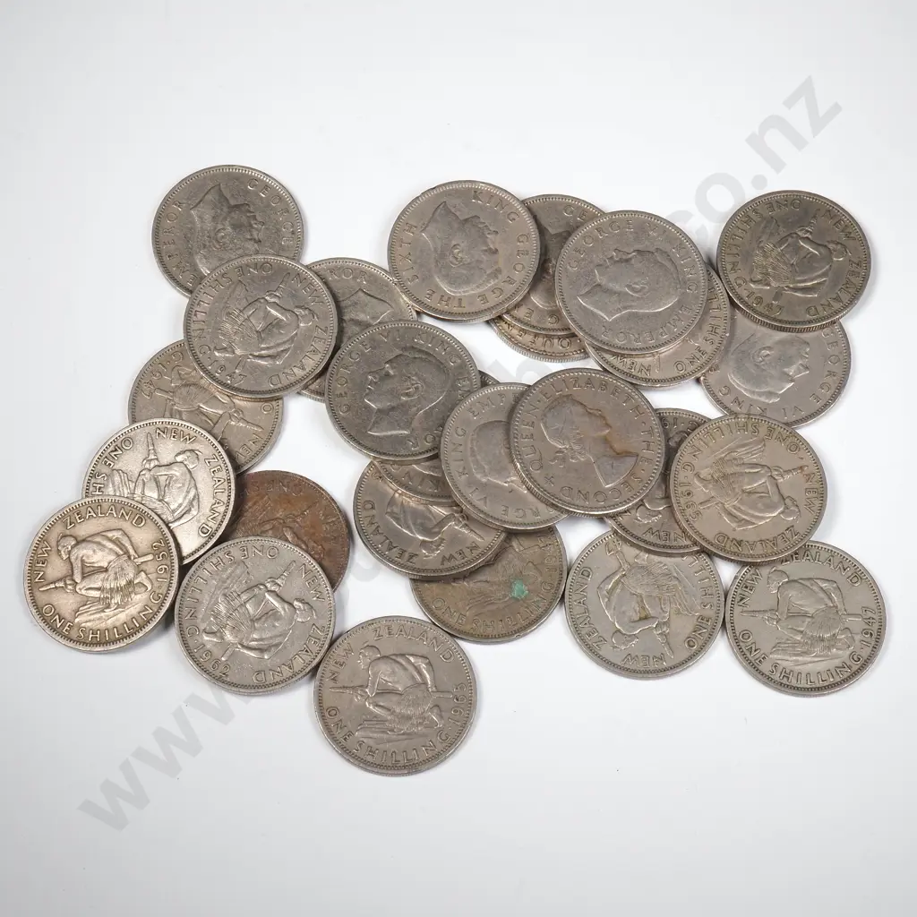 Assorted Lot of Post 1947 New Zealand Shillings Image 1++