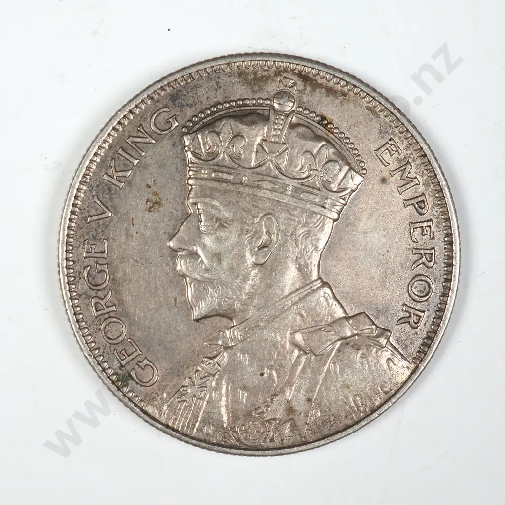 1934 New Zealand Half Crown - Better Grade Image 1++
