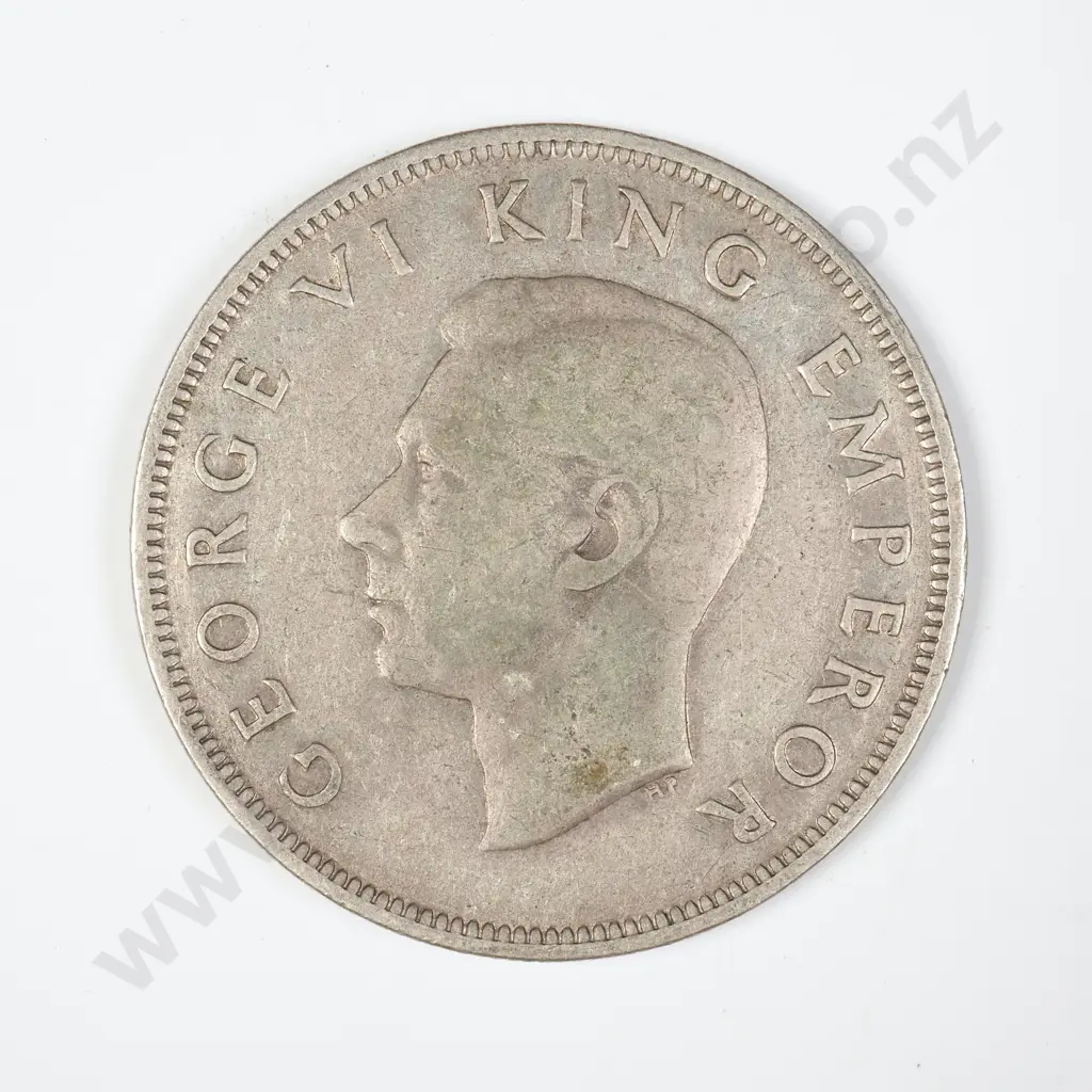 1944 New Zealand Half Crown - Better Grade Image 1++