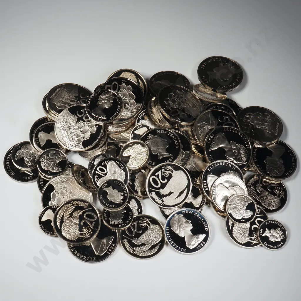 725 Grams of New Zealand Decimal Proof Coinage Image 1++