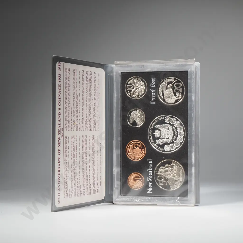 1983 New Zealand Proof Coin Set w Sterling Silver Dollar Image 1++