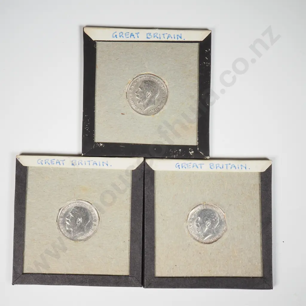 Three Cased United Kingdom Threepence Silver Coins  Image 1++