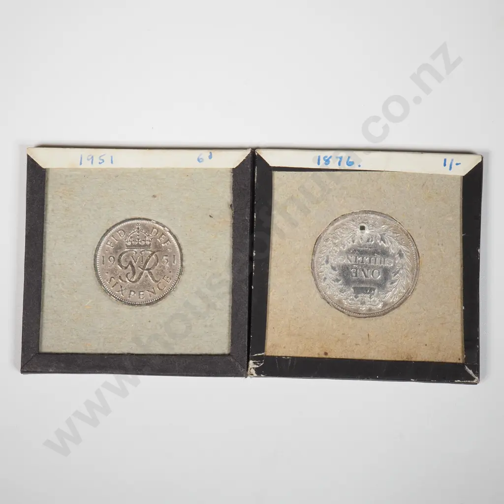Two Cased United Kingdom Silver Coins  Image 1++
