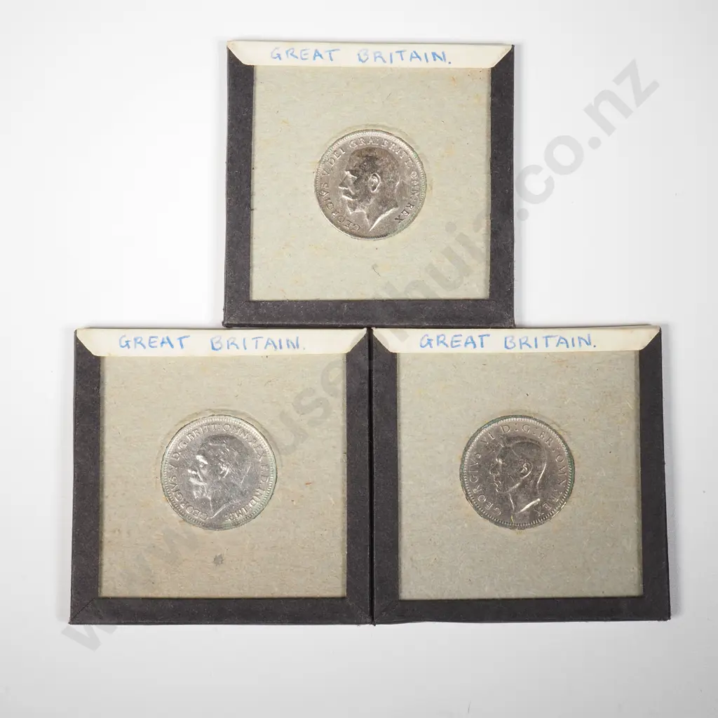 Two Cased United Kingdom Silver Coins  Image 1++