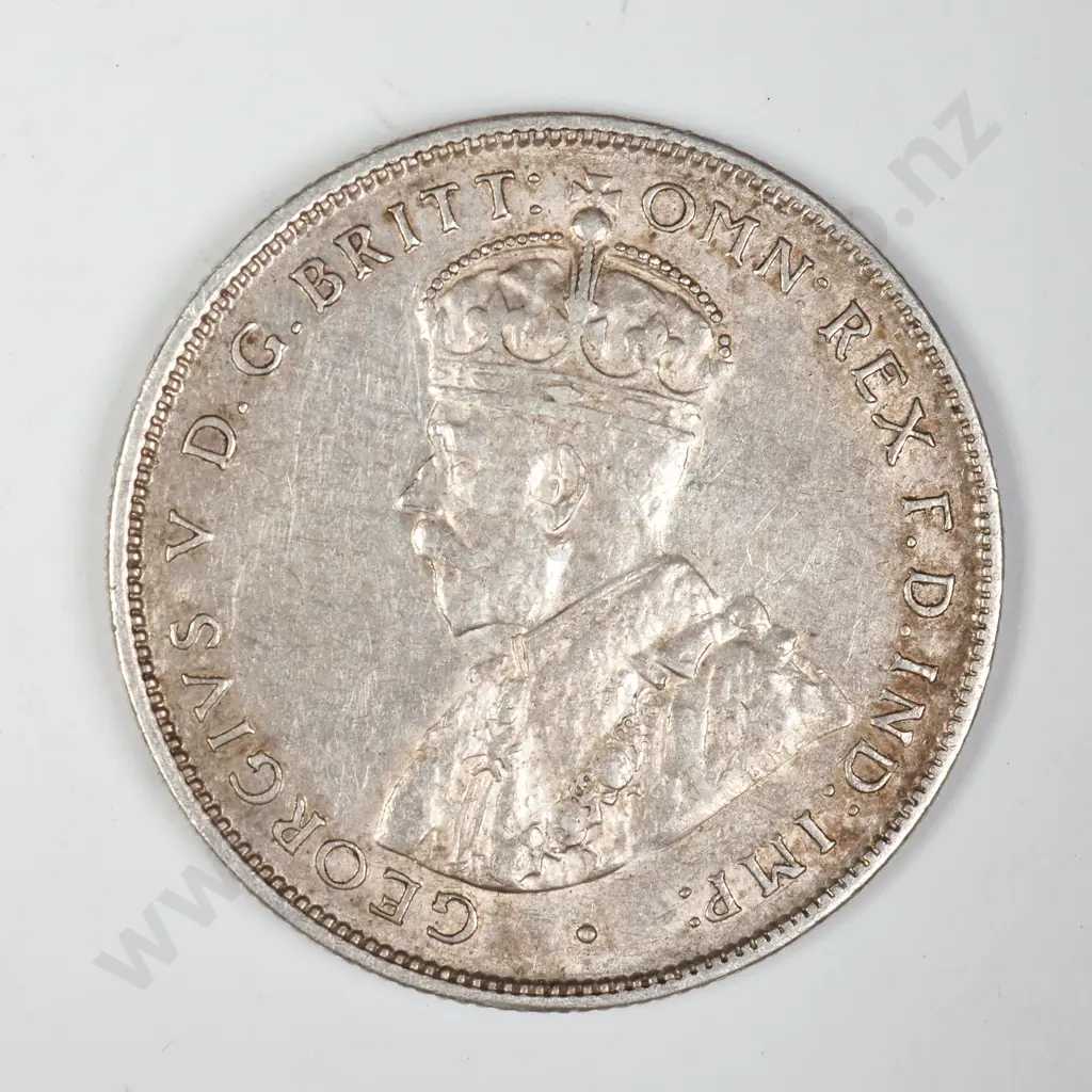 1925 Australia Two Shilling - Better Grade Image 1++