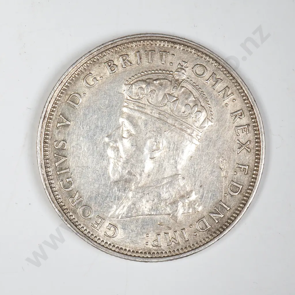 1927 Australia Canberra Florin - Better Grade Image 1++