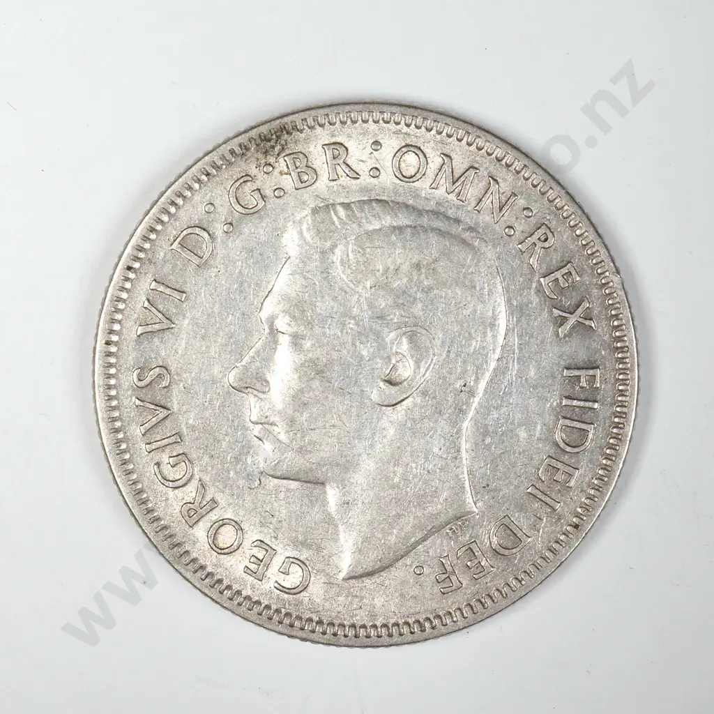 1951 Australia Florin - Better Grade Image 1++
