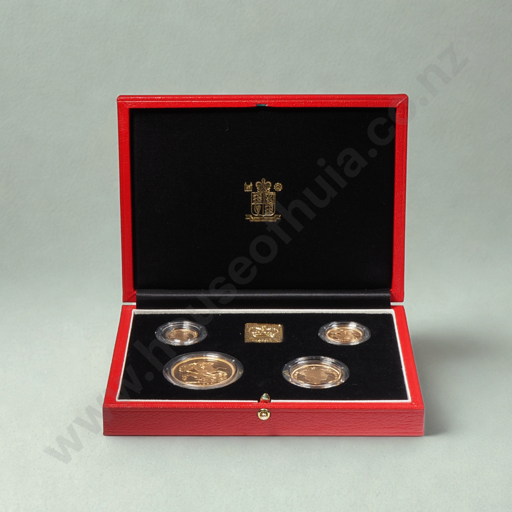 The 1992 United Kingdom Gold Proof Sovereign Four-Coin Collection Image 1++
