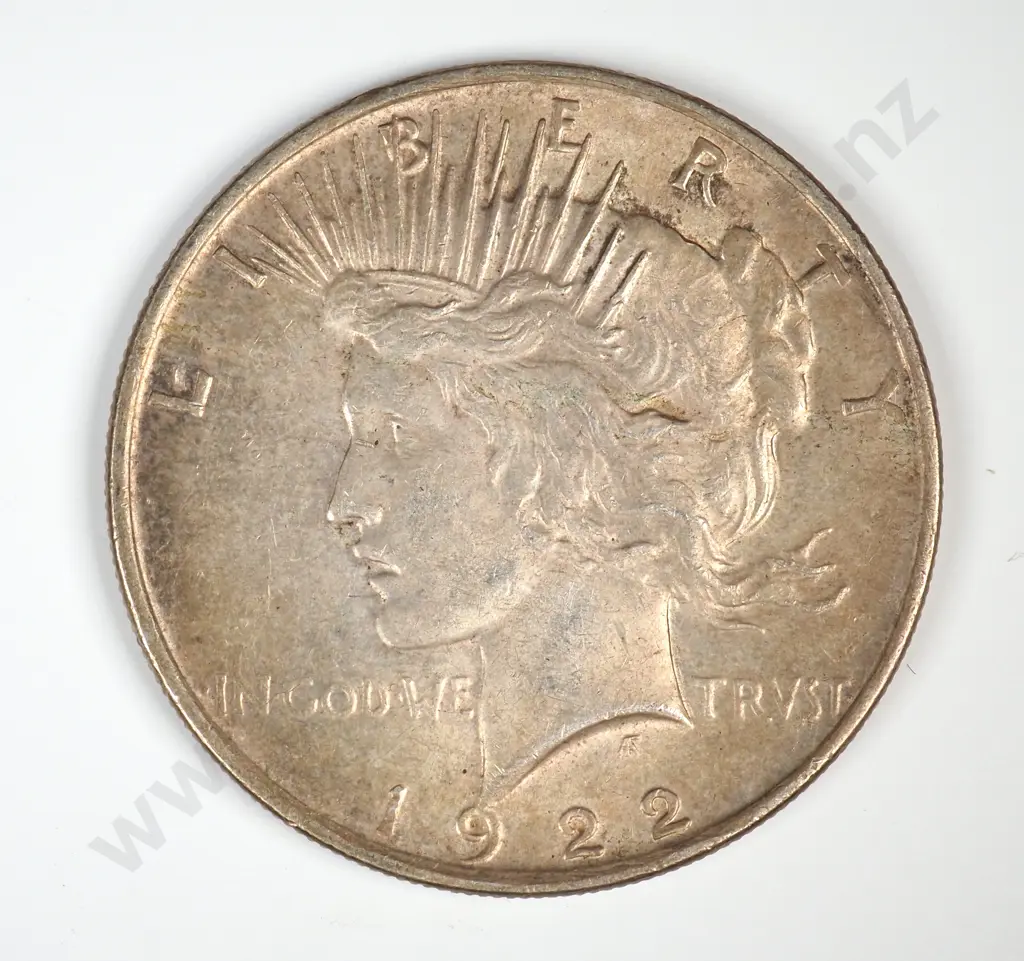 1922 United States of America Liberty One Dollar Coin Image 1++