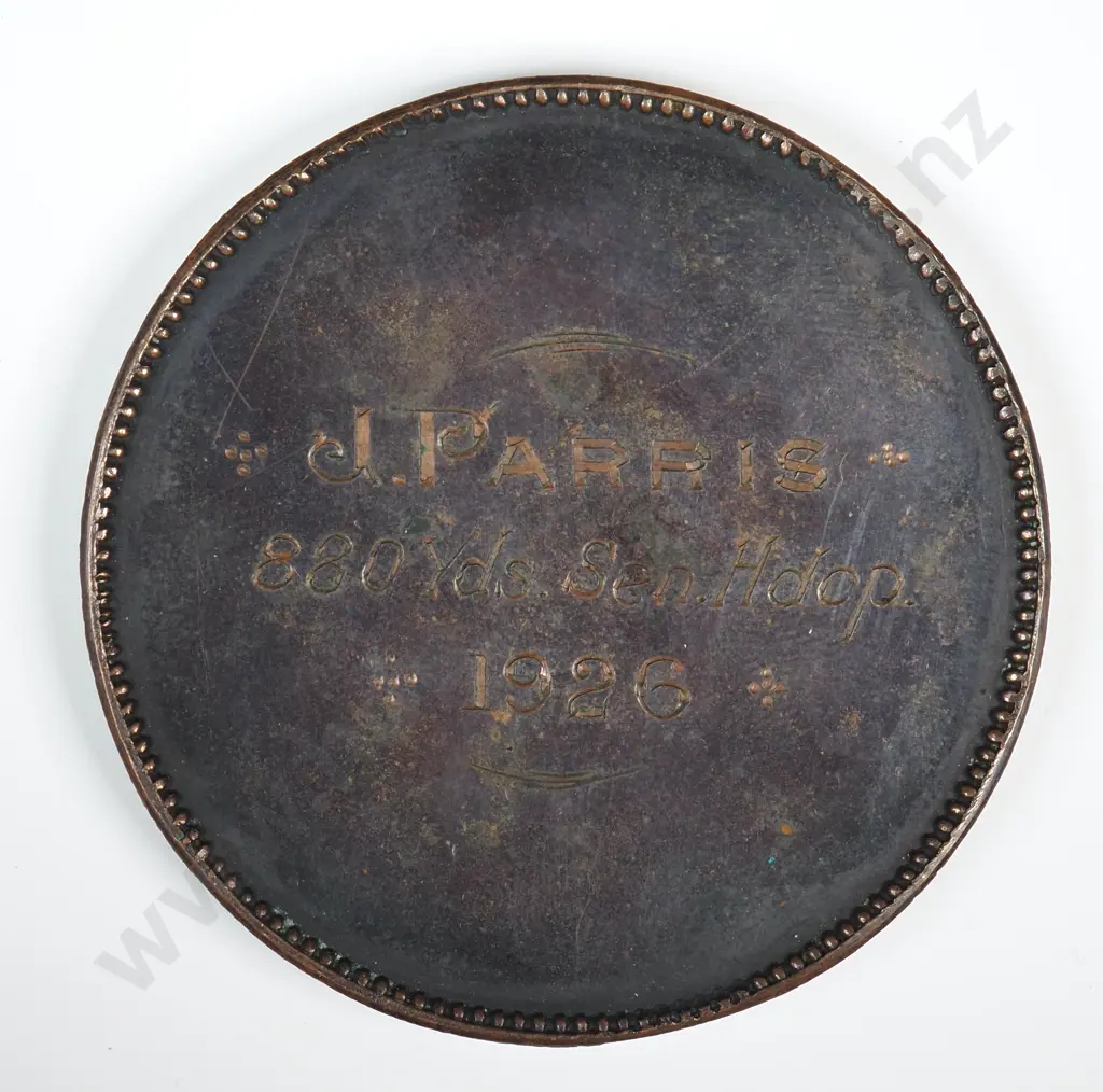 Bronze medal “WESLEY COLLEGE SPORTS MEDAL”, engraved “J. PARRIS / 880 YDS SEN. HDCP / 1926, 49mm Image 1++