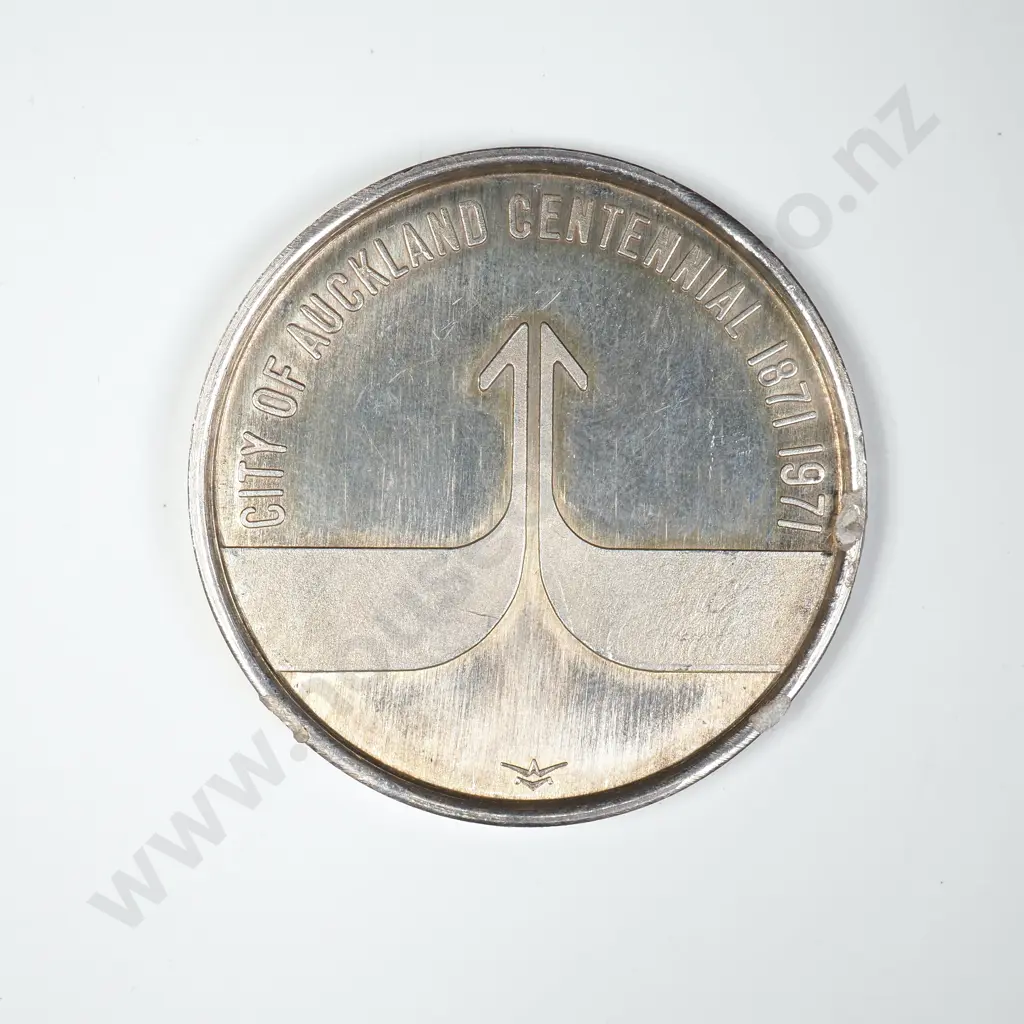 1971 Sterling Silver City of Auckland Centennial Image 1++