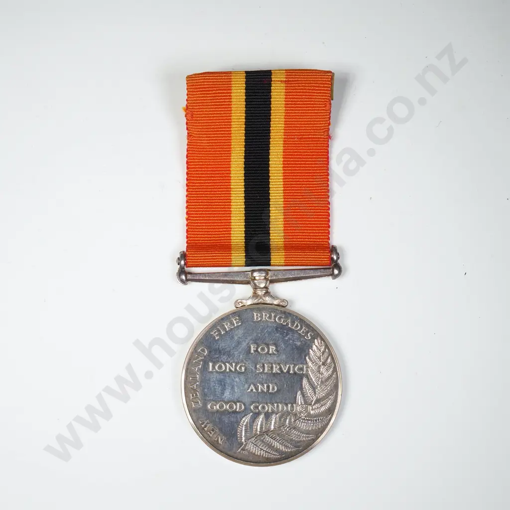 New Zealand Fire brad Long Service Good Conduct Medal in Sterling Silver 42.55 Grams to C R Lloyd Image 1++