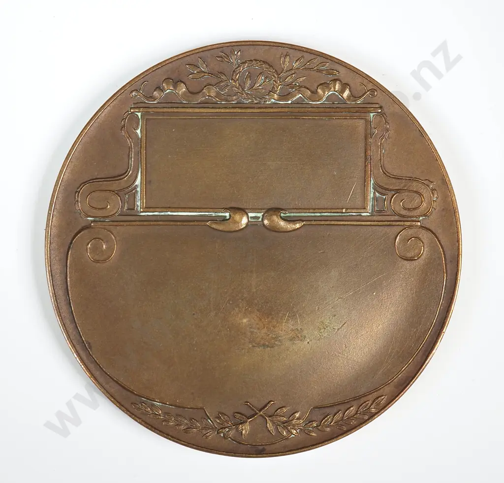 Bronze medal, engraved “PUKEKOHE / H. & B. SOC. TY / KOHN TROPHY”, 50MM Image 1++