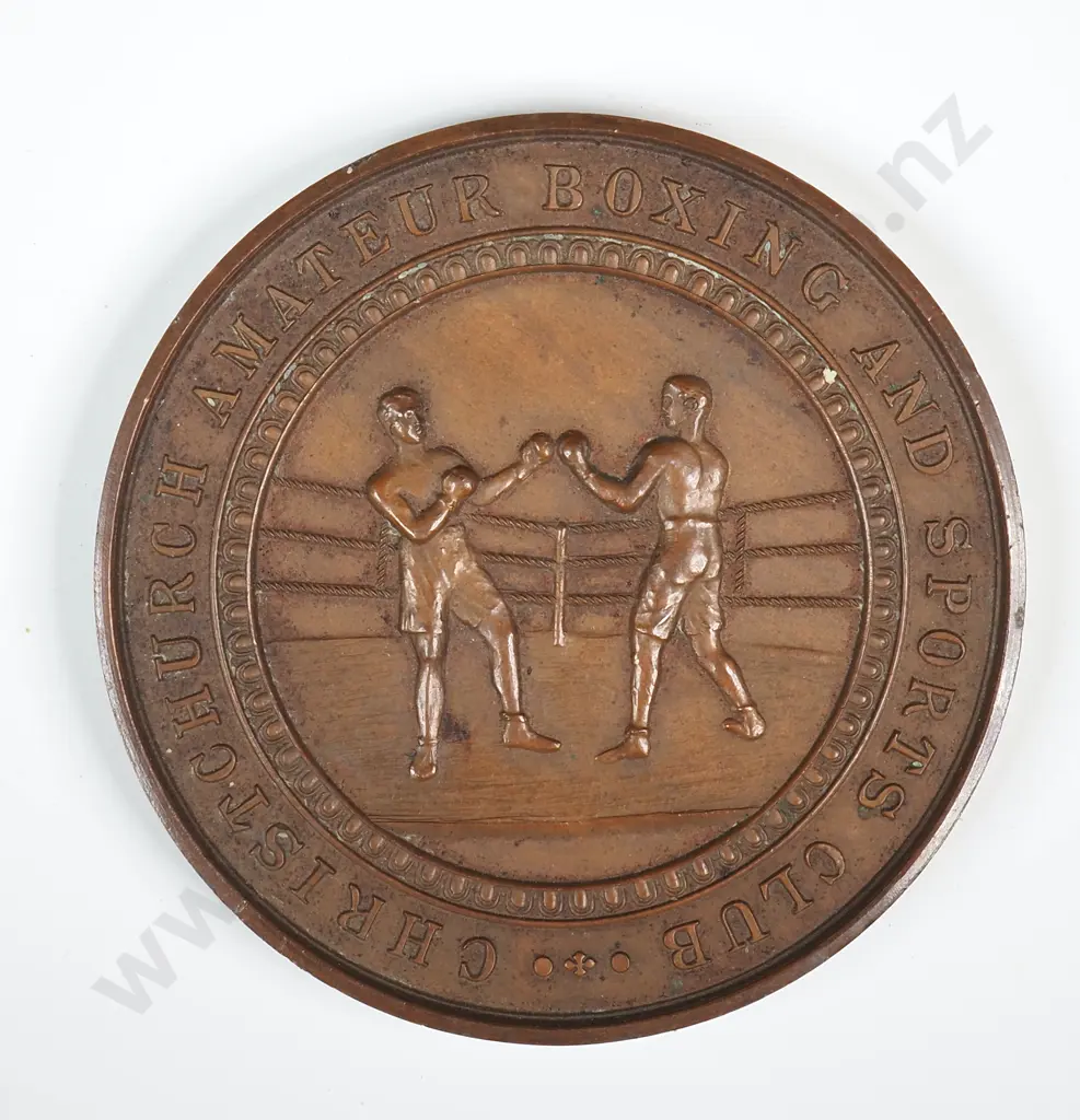 Copper medal “CHRISTCHURCH AMATEUR BOXING AND SPORTS CLUB”, engraved “C. WINDER / WINNER / 4.8.43”, 45mm, maker Walker & Hall Image 1++